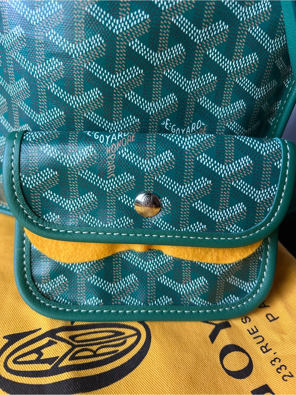 Authentic Goyard Reversible Mini Anjou - Picture 9 of 14